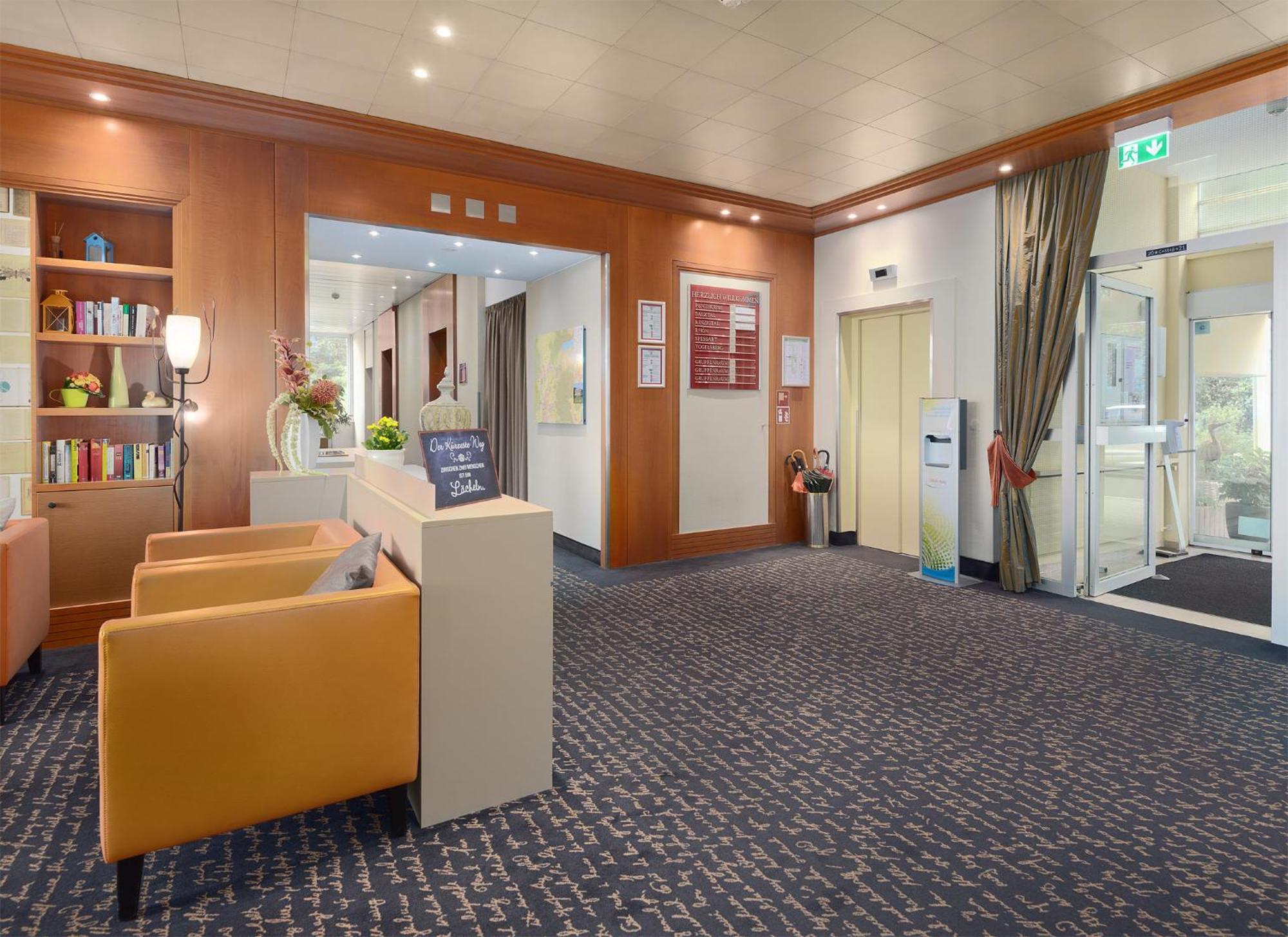 Trip Inn Landhotel Badsoden-Salmuenster บาด โซเดน-ซาลมึนสเตอร์ ภายนอก รูปภาพ