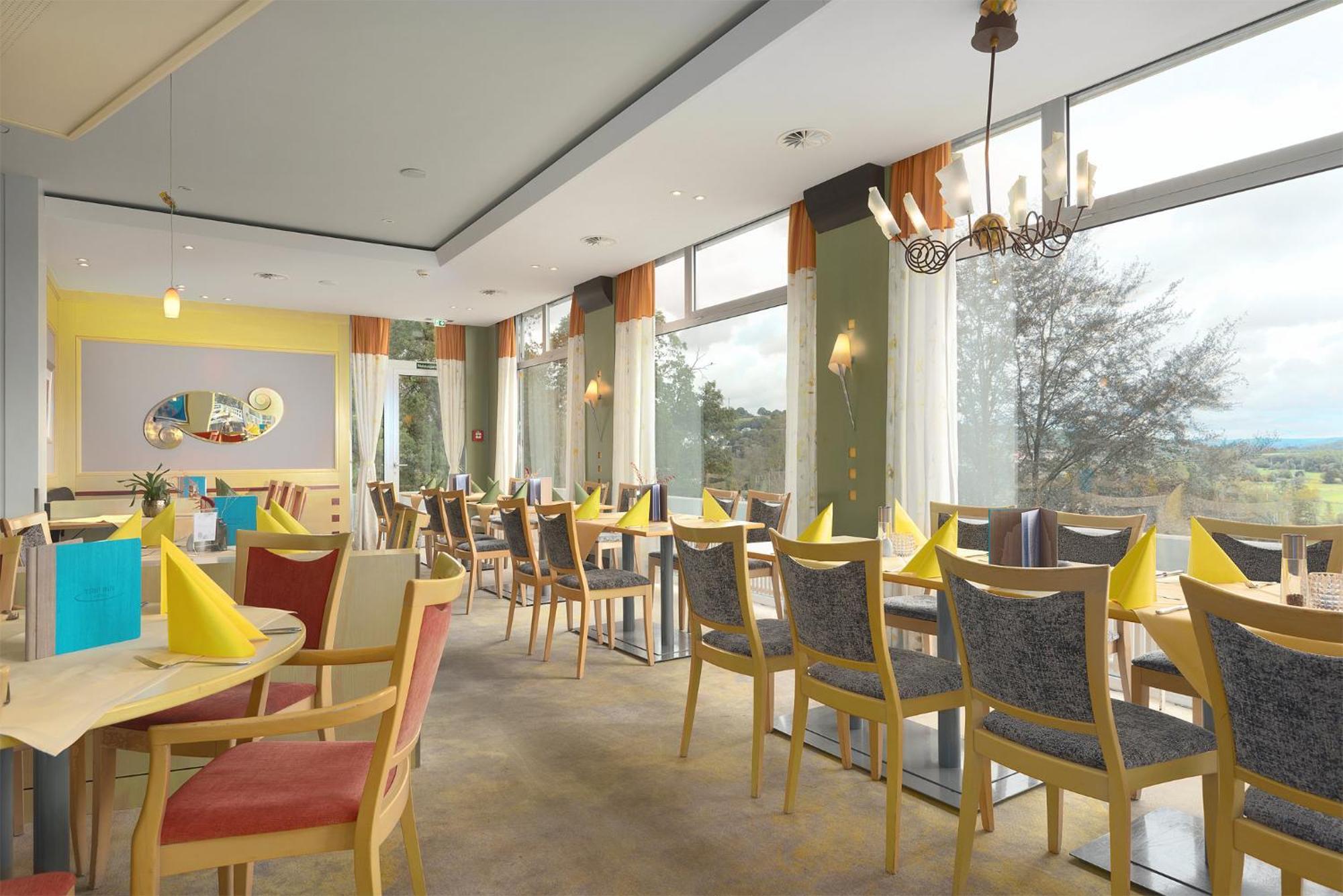 Trip Inn Landhotel Badsoden-Salmuenster บาด โซเดน-ซาลมึนสเตอร์ ภายนอก รูปภาพ