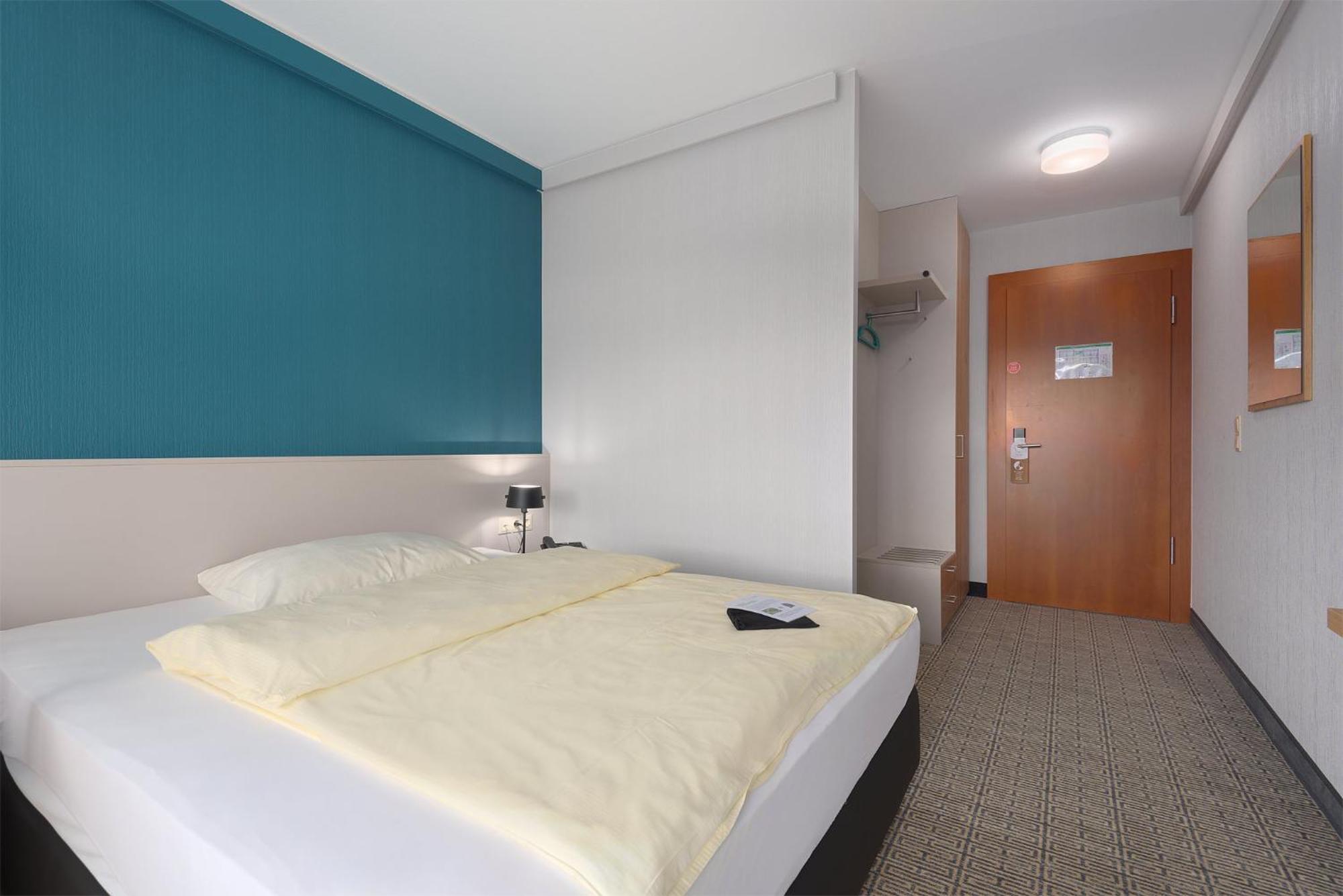 Trip Inn Landhotel Badsoden-Salmuenster บาด โซเดน-ซาลมึนสเตอร์ ภายนอก รูปภาพ