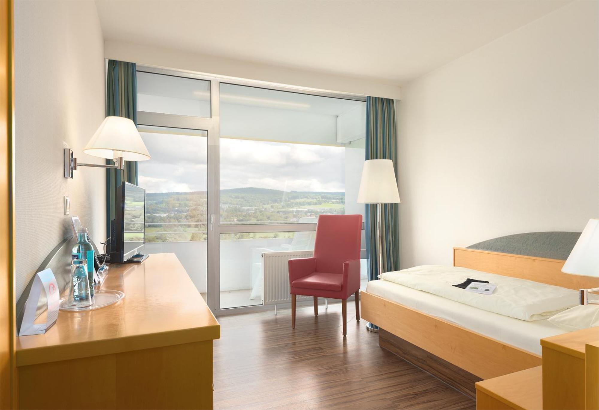 Trip Inn Landhotel Badsoden-Salmuenster บาด โซเดน-ซาลมึนสเตอร์ ภายนอก รูปภาพ