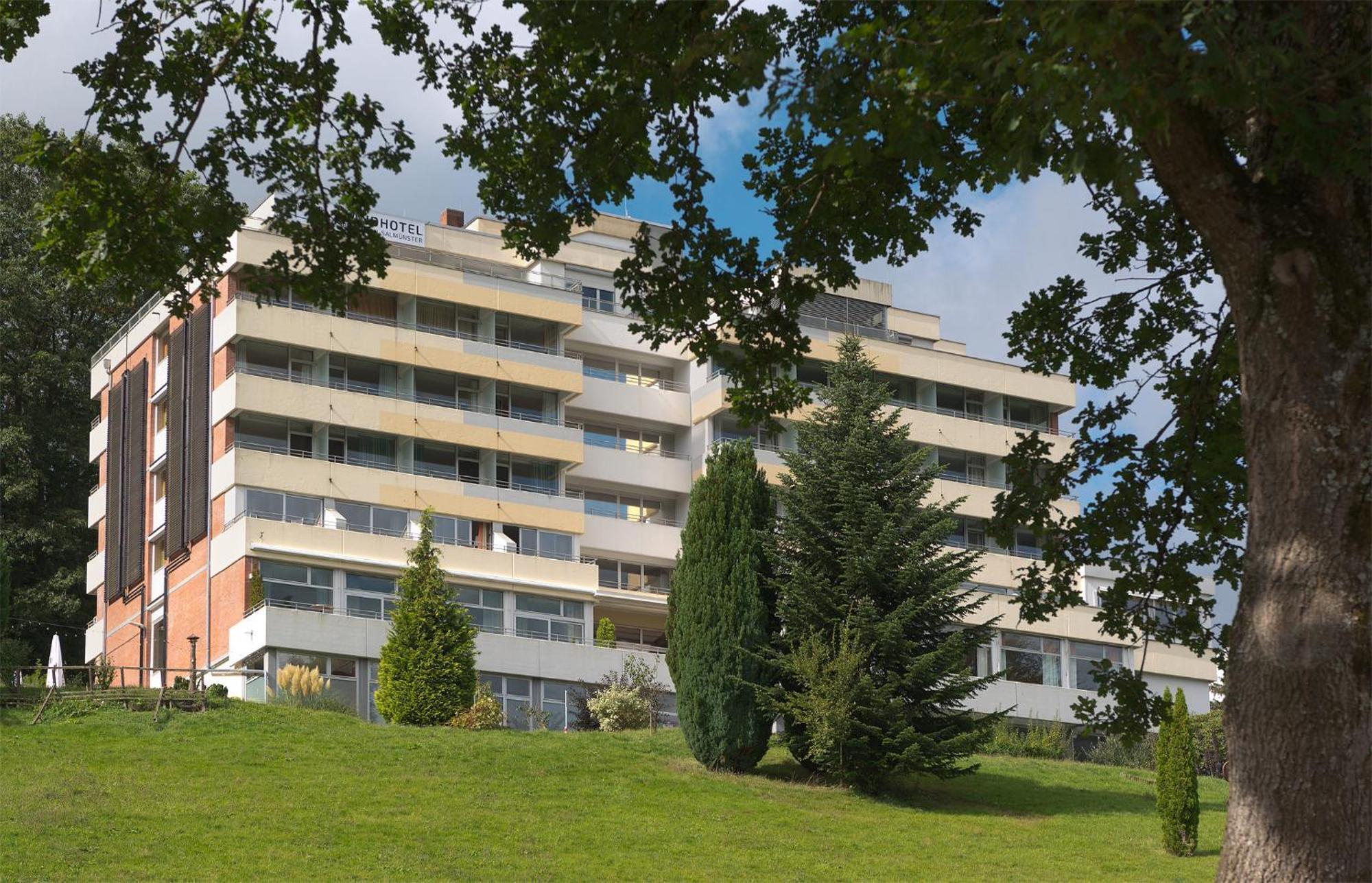 Trip Inn Landhotel Badsoden-Salmuenster บาด โซเดน-ซาลมึนสเตอร์ ภายนอก รูปภาพ