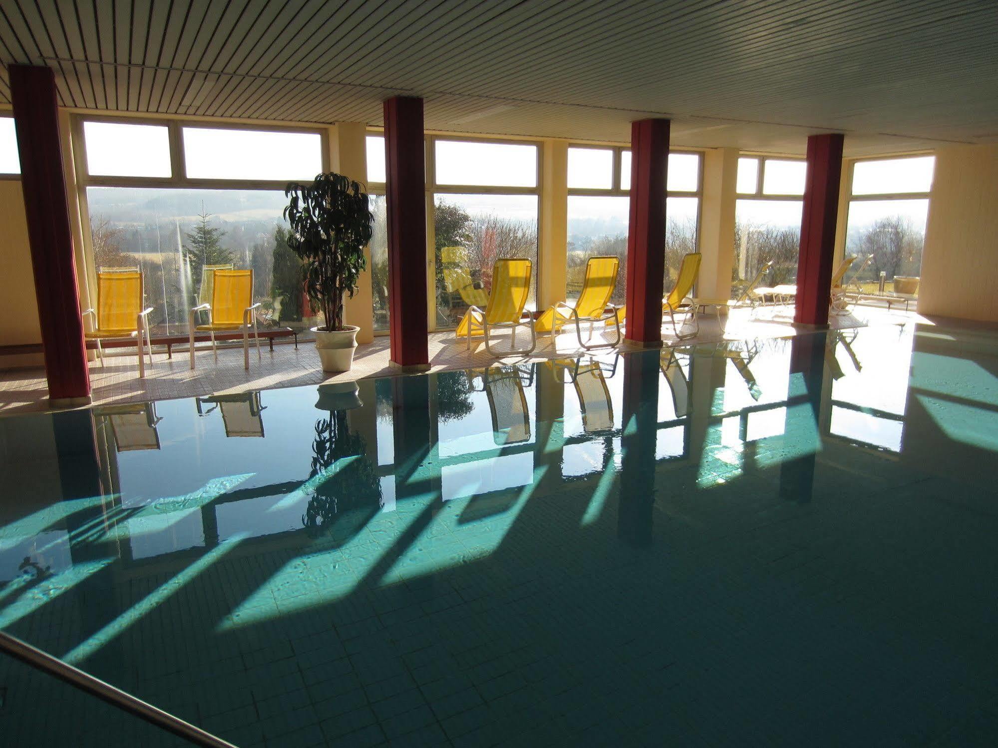 Trip Inn Landhotel Badsoden-Salmuenster บาด โซเดน-ซาลมึนสเตอร์ ภายนอก รูปภาพ