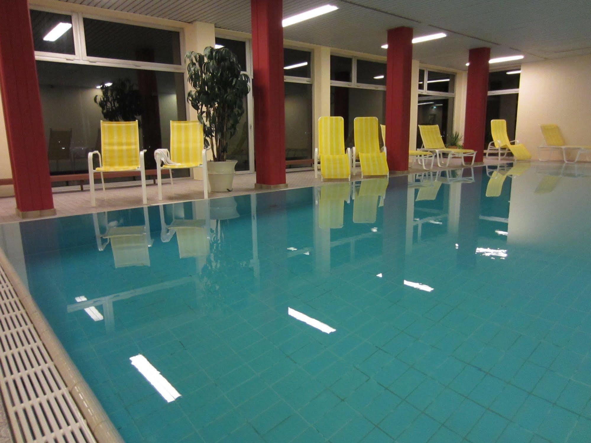Trip Inn Landhotel Badsoden-Salmuenster บาด โซเดน-ซาลมึนสเตอร์ ภายนอก รูปภาพ