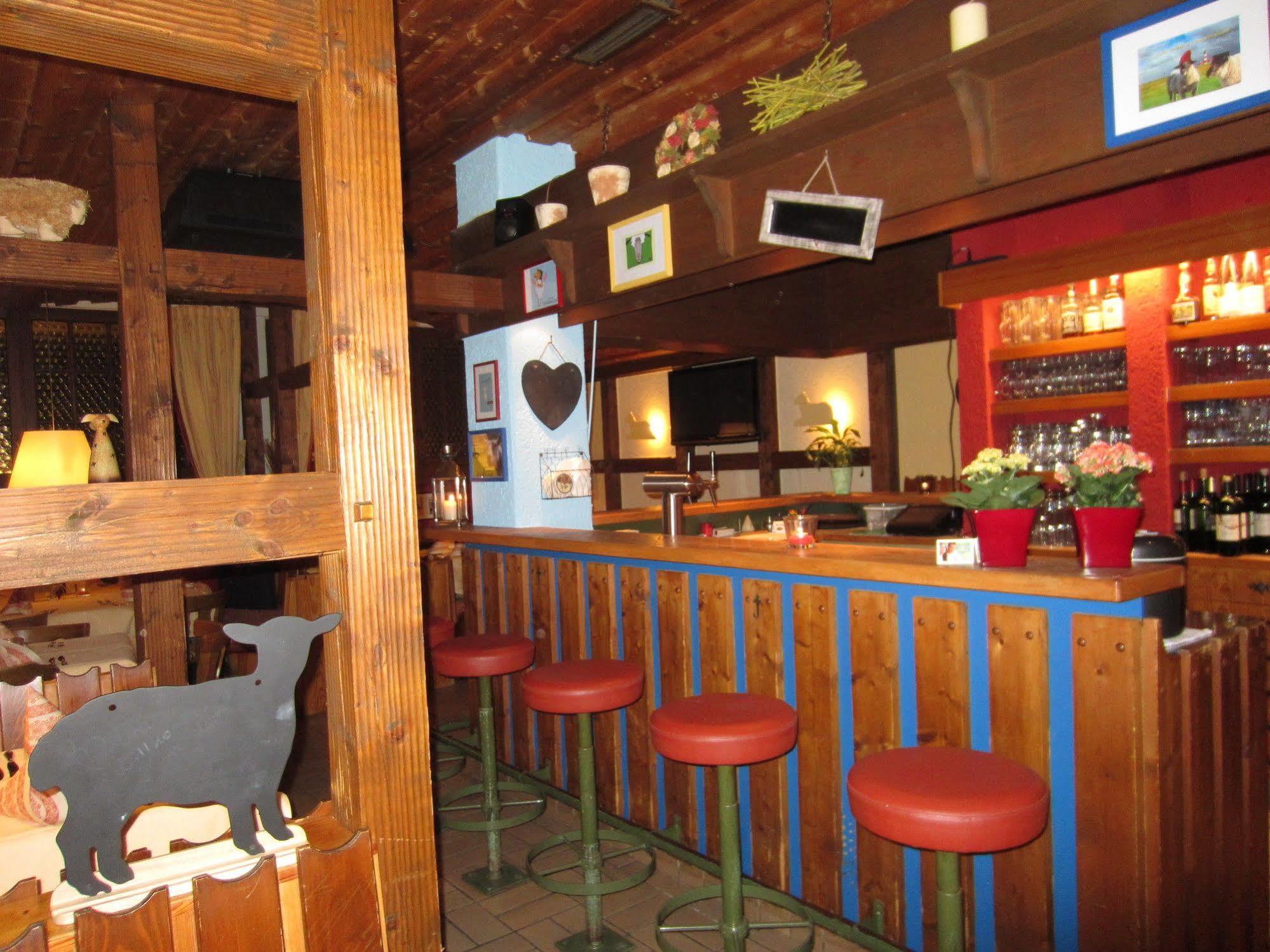 Trip Inn Landhotel Badsoden-Salmuenster บาด โซเดน-ซาลมึนสเตอร์ ภายนอก รูปภาพ